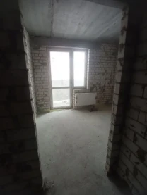 Продам найдешевшу 1-о кімнатну у ЖК Пташка на безепечному поверсі.