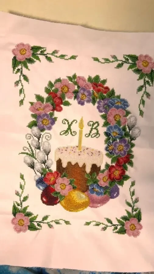 Вишитий бісером Великодній рушник