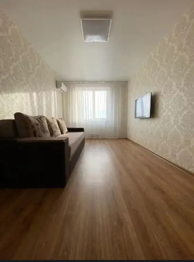 Продам 1 кімнатну квартиру ЖК Олімпійський на Лівобережному-3 8