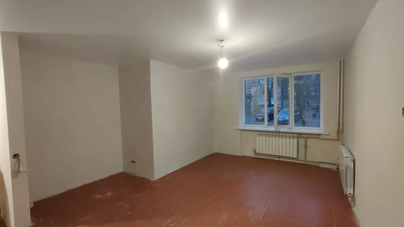 Продам 1к. кв. Салтовка, 602 м/р, ул. В. Зубенко, 1/9.