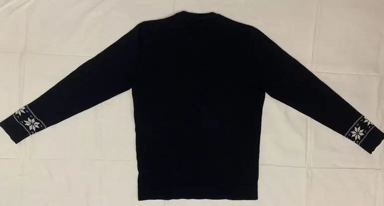 Hовый мужской свитер  размер  50. Производство Бангладеш. 2