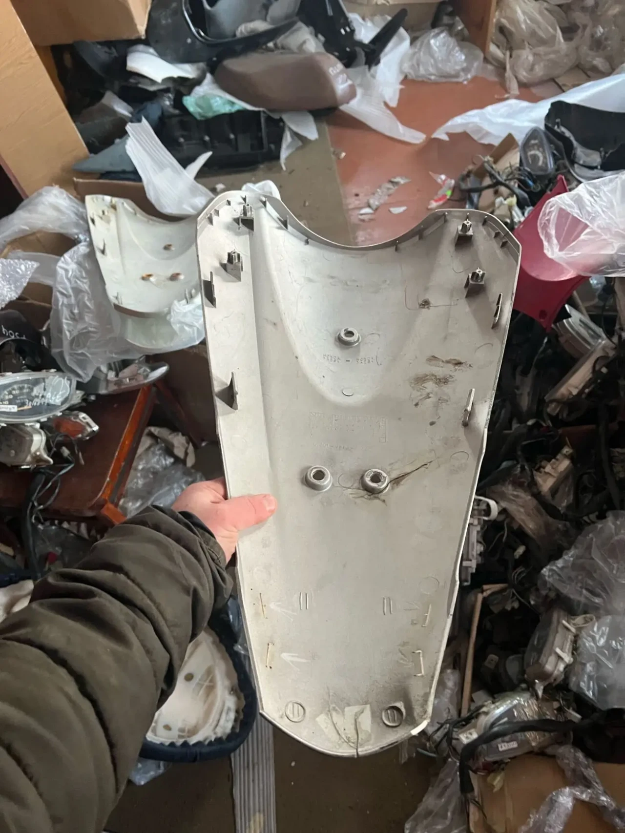 клюв дзьоб Хонда діо 56 / 57 / 63 4