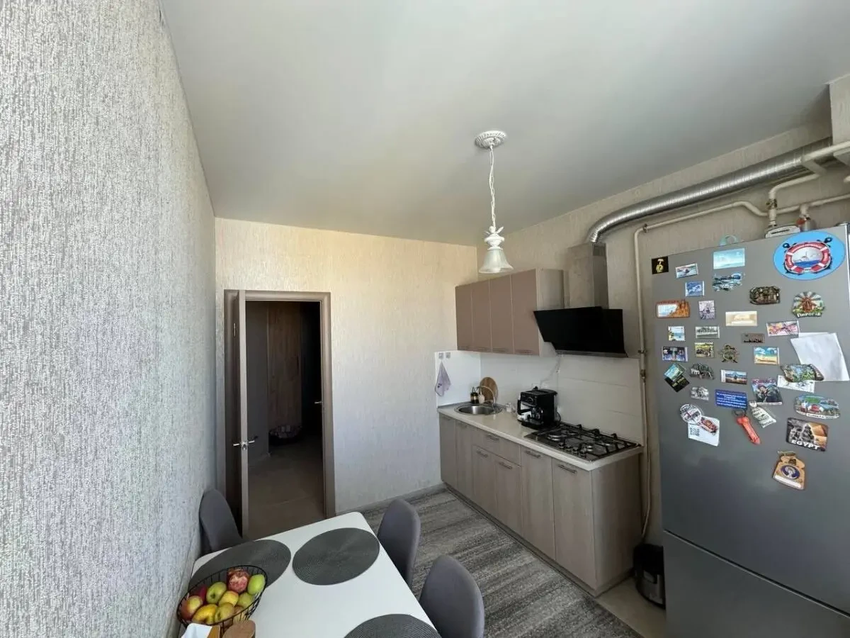 Продам 2х кімнатну/ 7 небо/ євідновлення 8