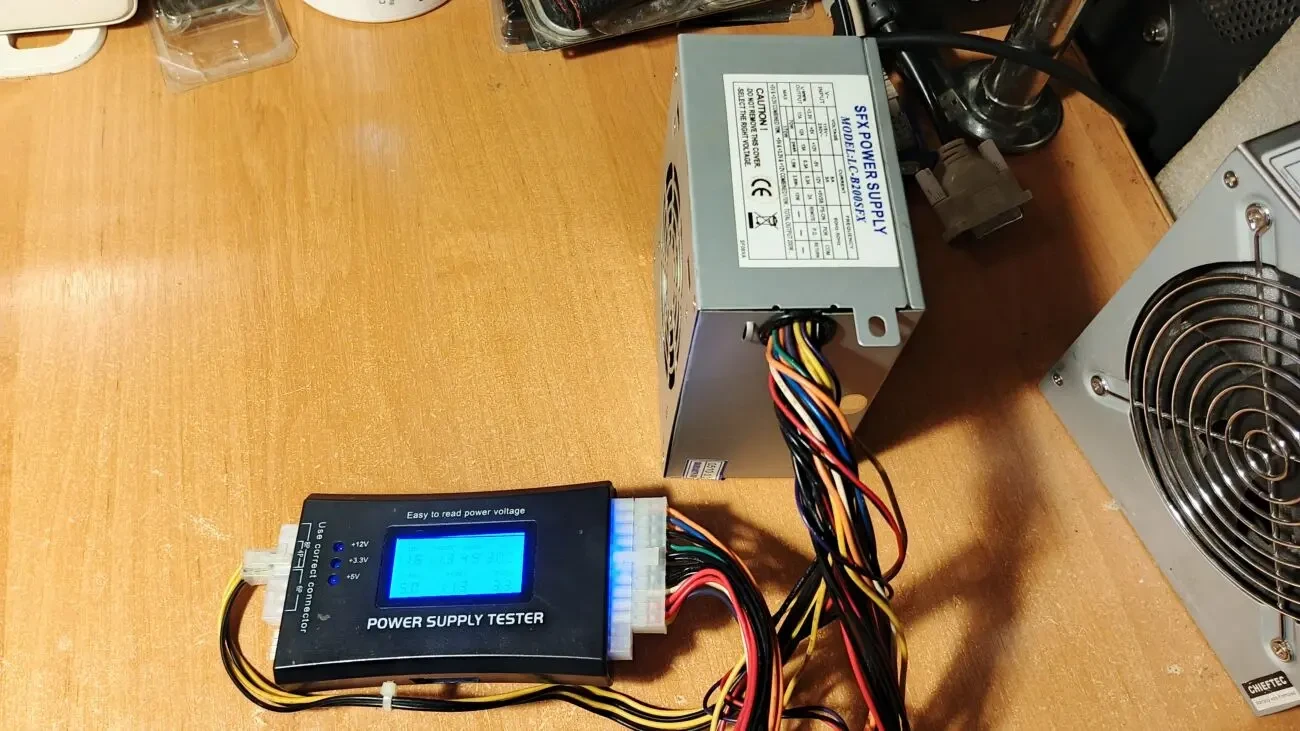 Блок питания SFX POWER SUPPLY MODEL:LC-B200SFX 200W 5