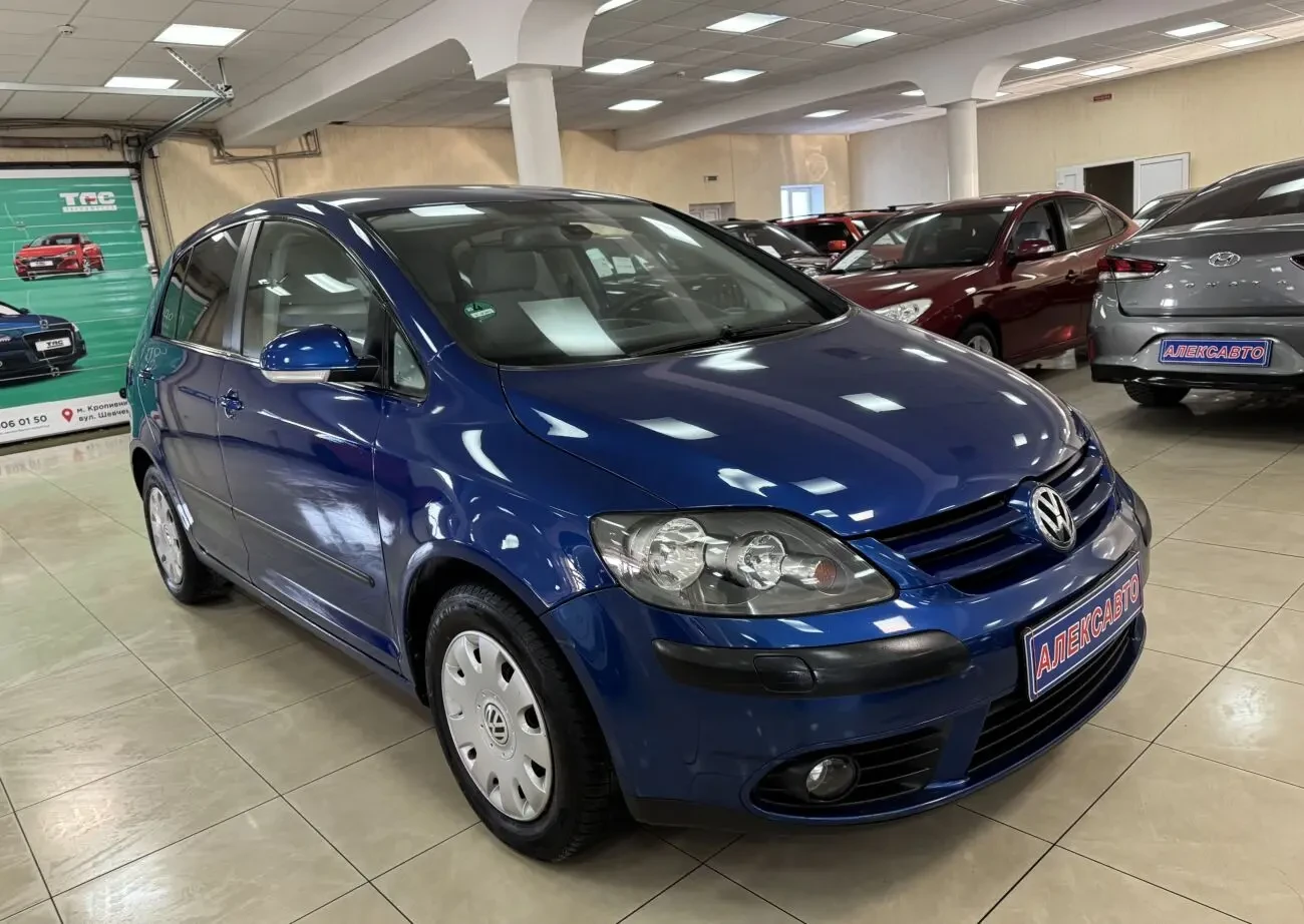 Volkswagen Golf V Plus 1.6і 16V 6МКПП 2005 р.в. (115 к.с.)
