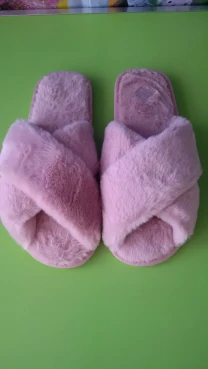 Жіночі кімнатні шльопанці Miss Moda