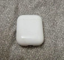 Продам Apple Airpods 2