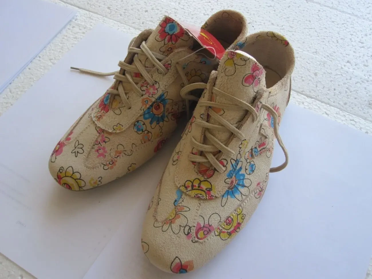 кросовки жіночі кольорова натуральная шкіра