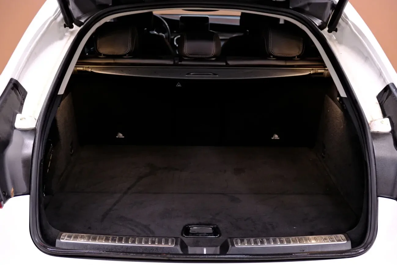 Mercedes-Benz GLC-Class Coupe 9