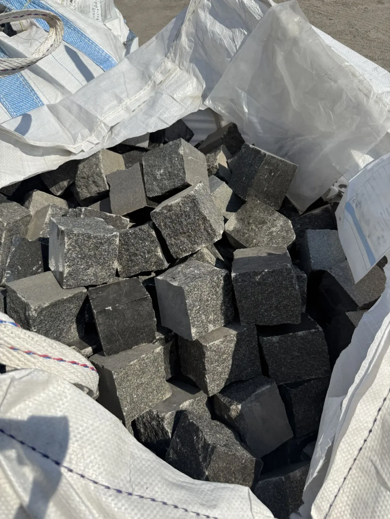 Гранітна бруківка 7