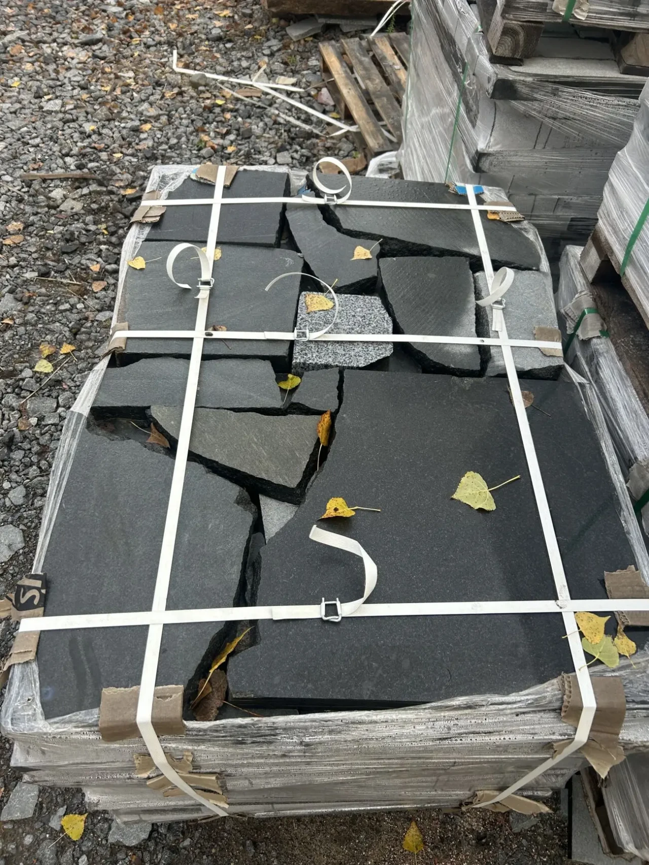 Брекчія гранітна 4