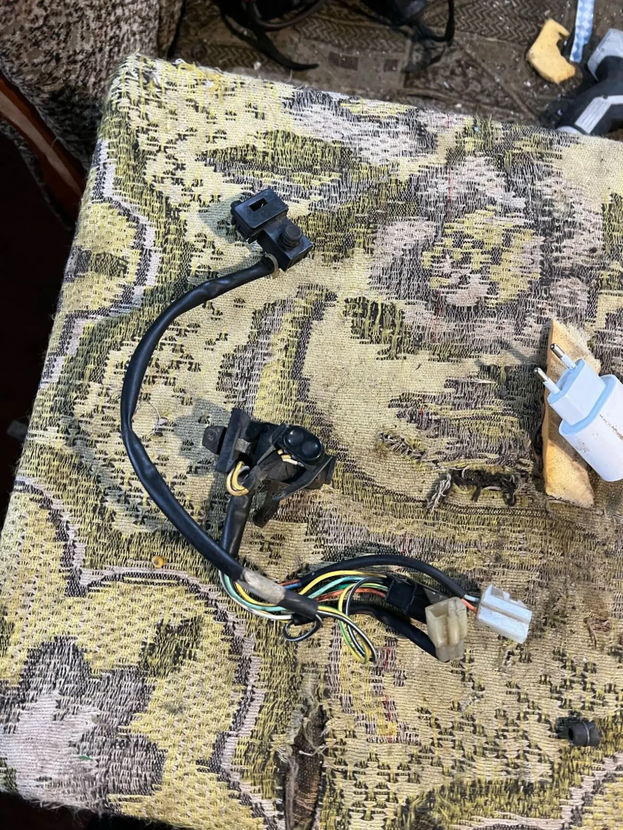 проводка приборкі сузукі летс 2