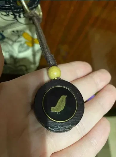 Сумка жіноча від бренду Sakroots 4