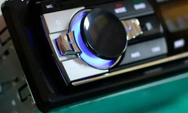 Потужна Автомагнітола з чистим звуком JSD-520BT З USB ТА BLUETOOTH. 5