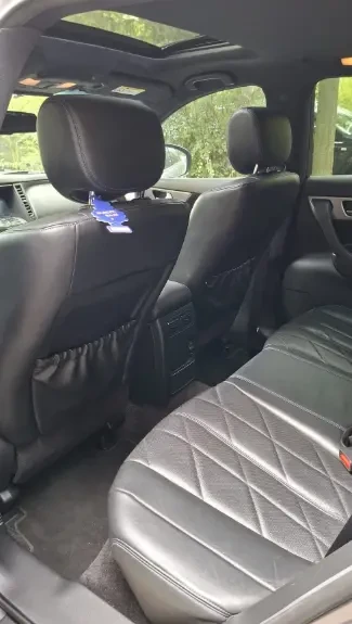 авто с ЄС Infiniti QX70 10