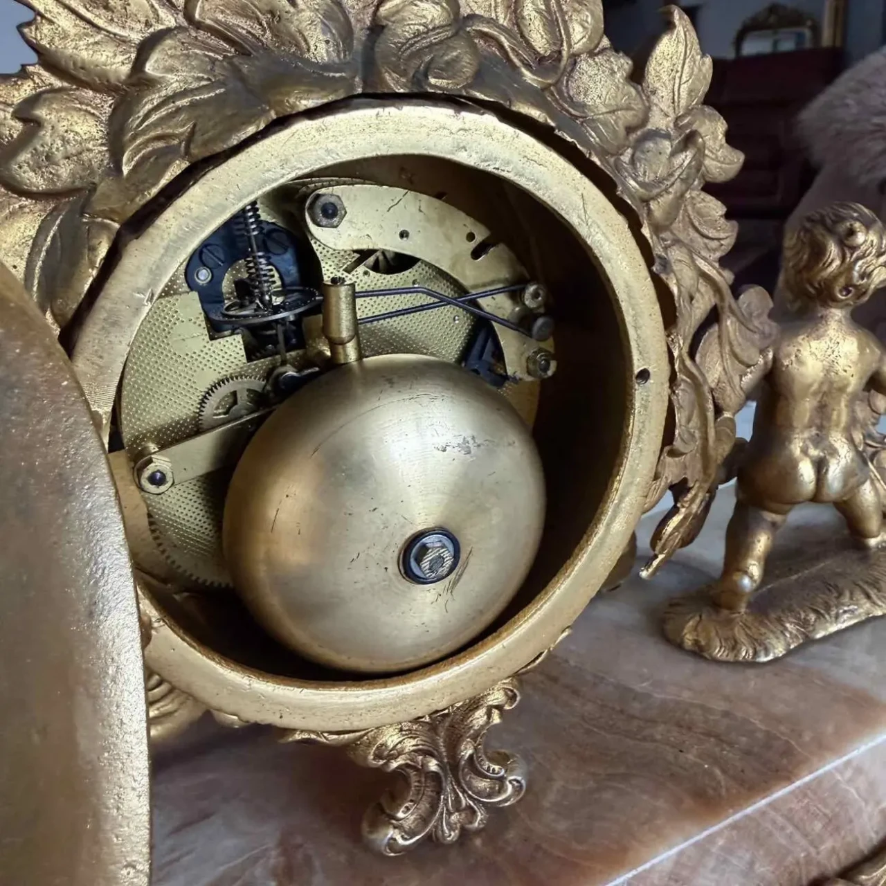 Годинник камінний з Європи бронза онікс 7