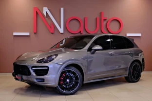 Porsche Cayenne GTS