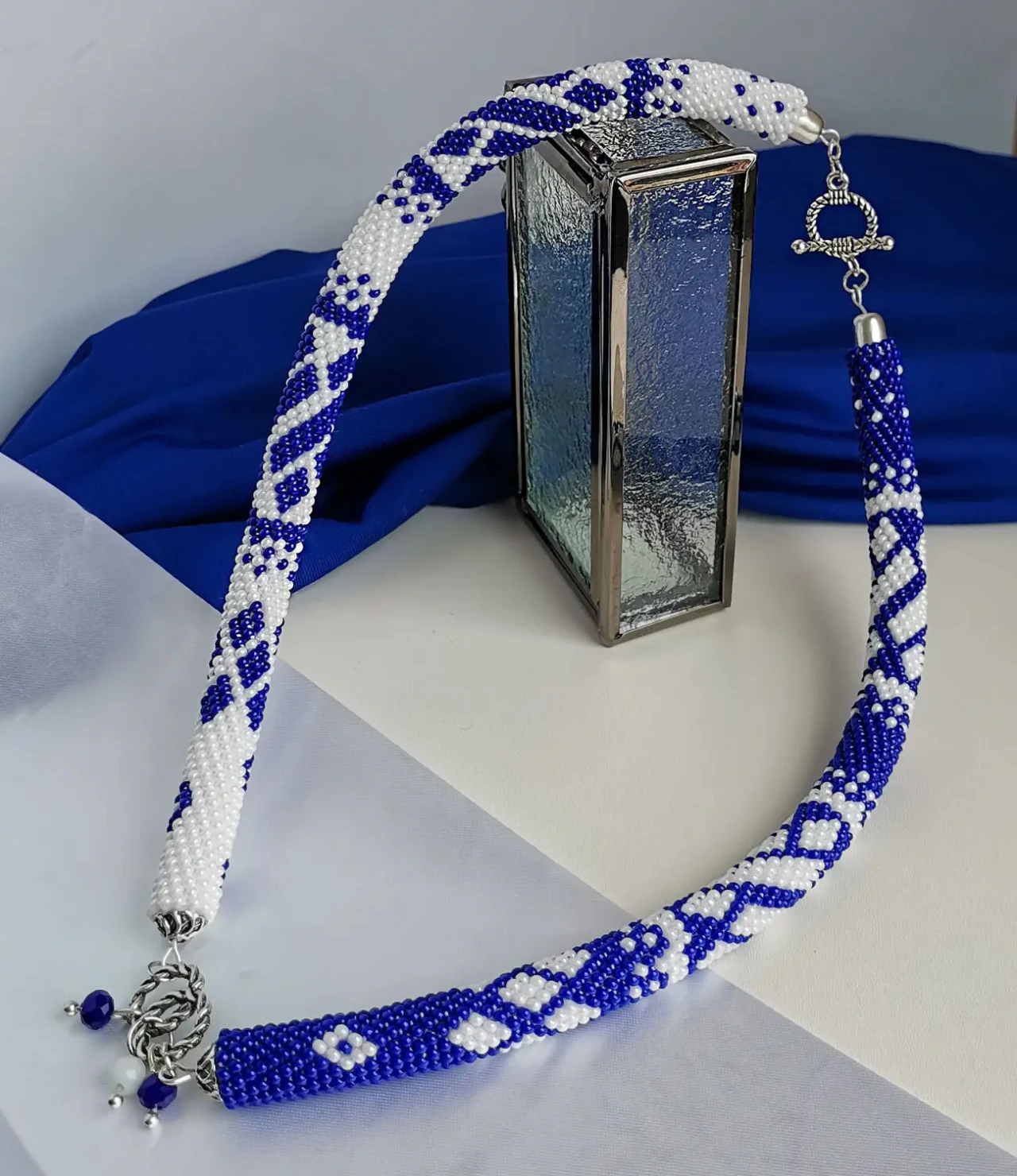 Прикраса із бісеру кольє-джгут Сніжна синява 5
