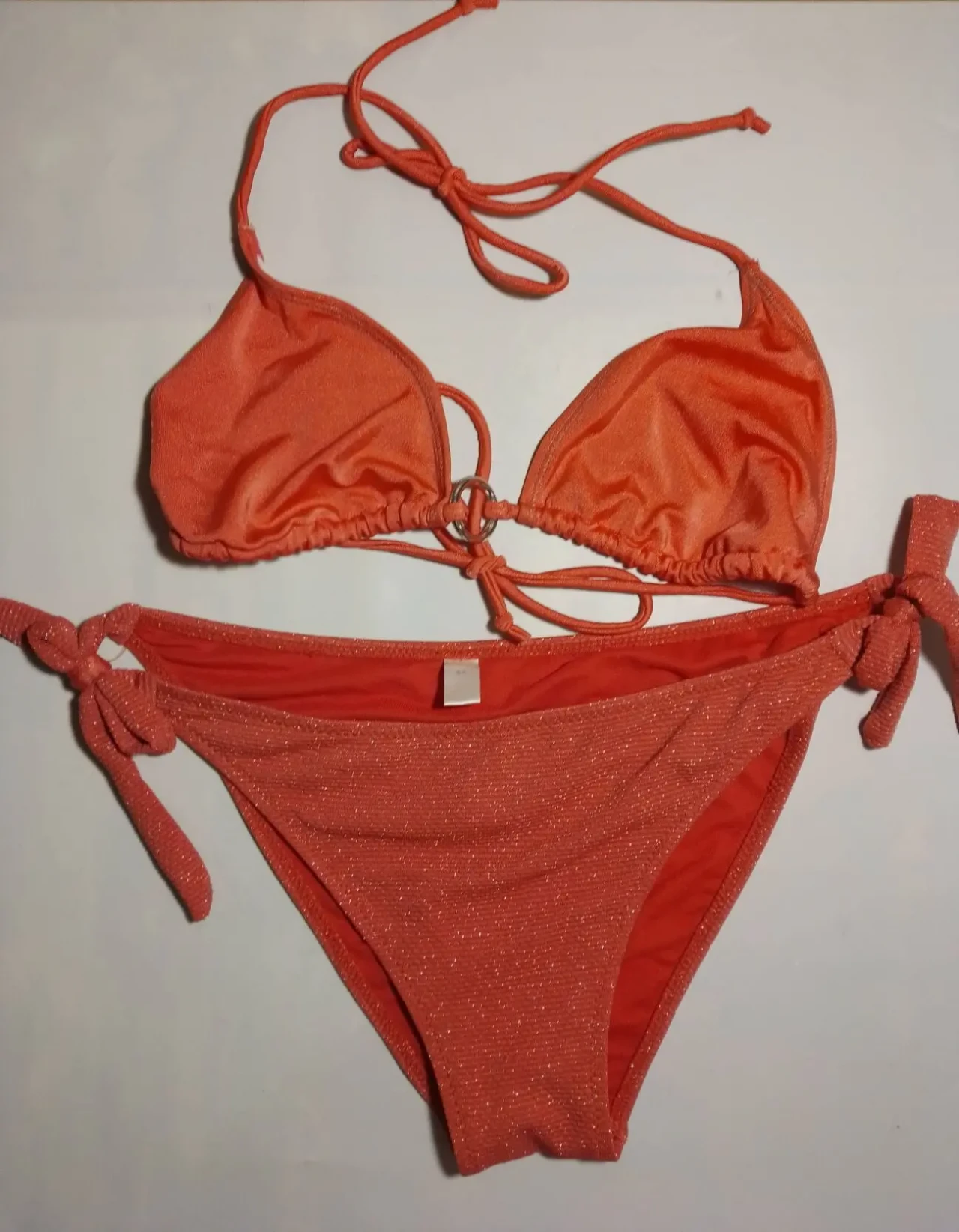 Купальник оранжевый коралловый блестящий 10 с плавки и лиф 2 вида