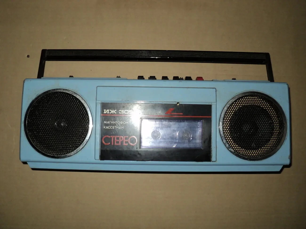 Магнітофон касетний