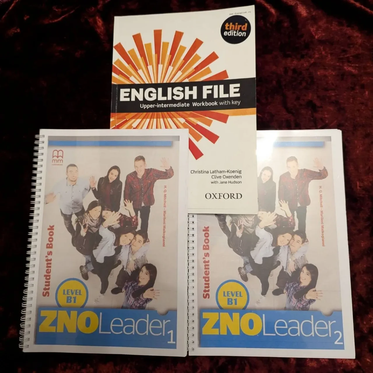 Дешево 2 підручника ZNO Leader (Level B1/B2 )