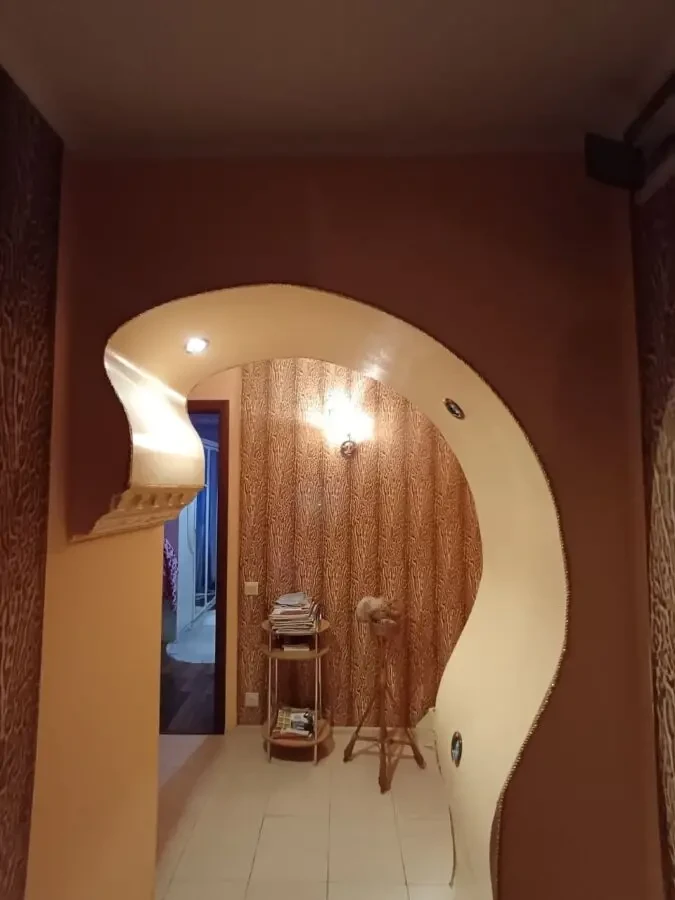 Оренда 2-х кімн кв біля ринку Південний 8