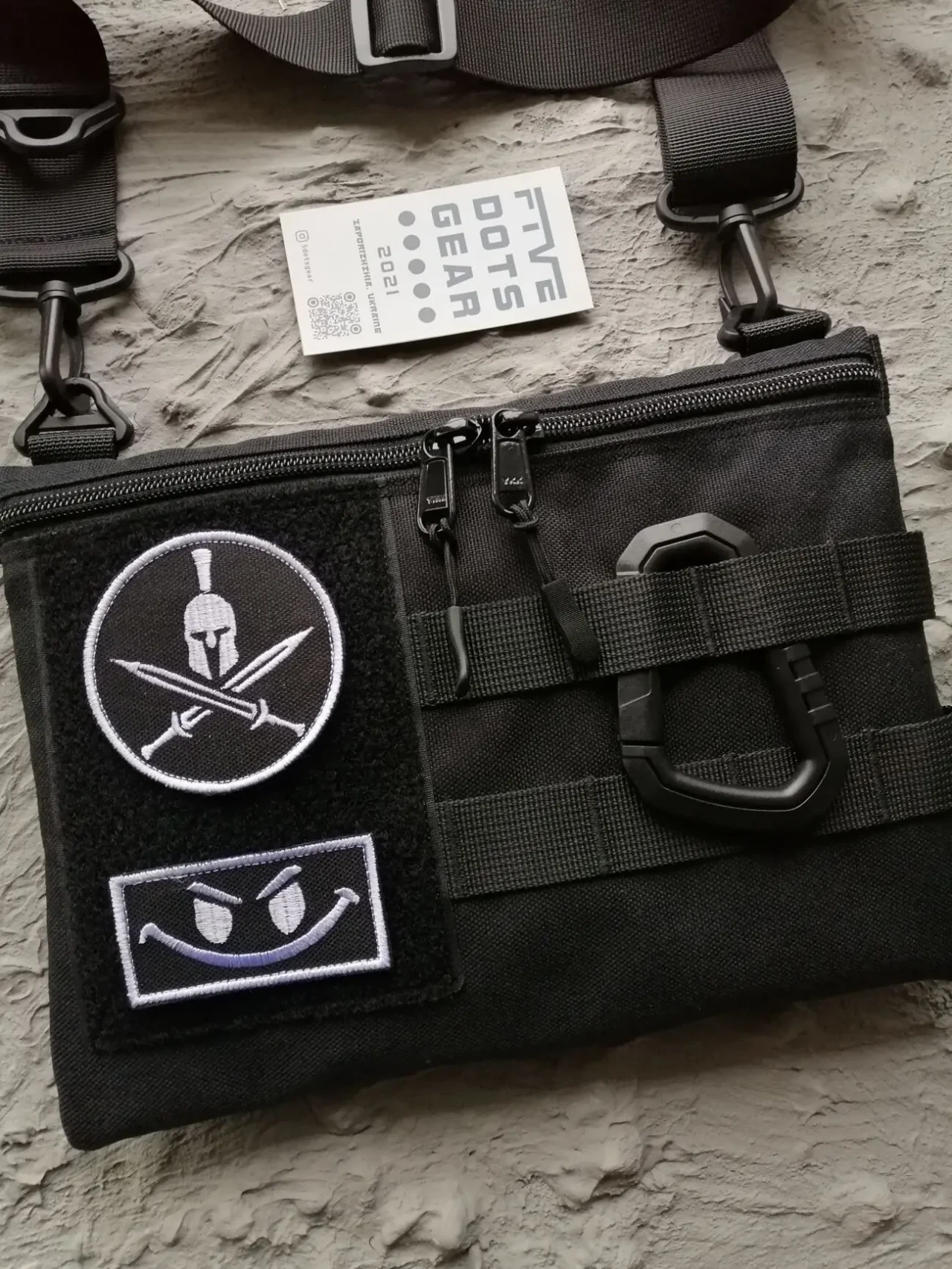 Сумка через плече кордура з велкро липучкою для патчів шевронів моллe 2