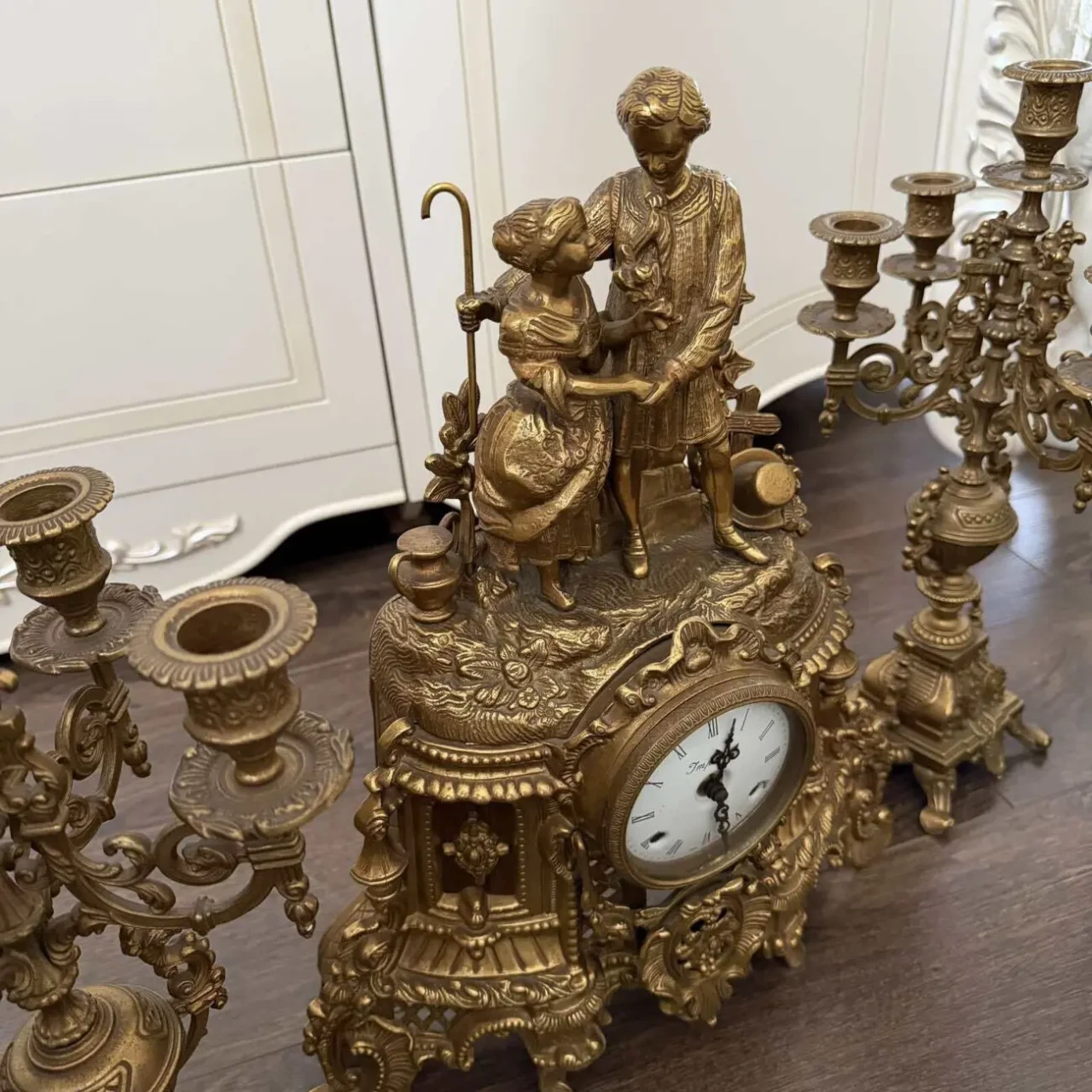 Камінний набір годинник з канделябрами вінтаж з Європи 8