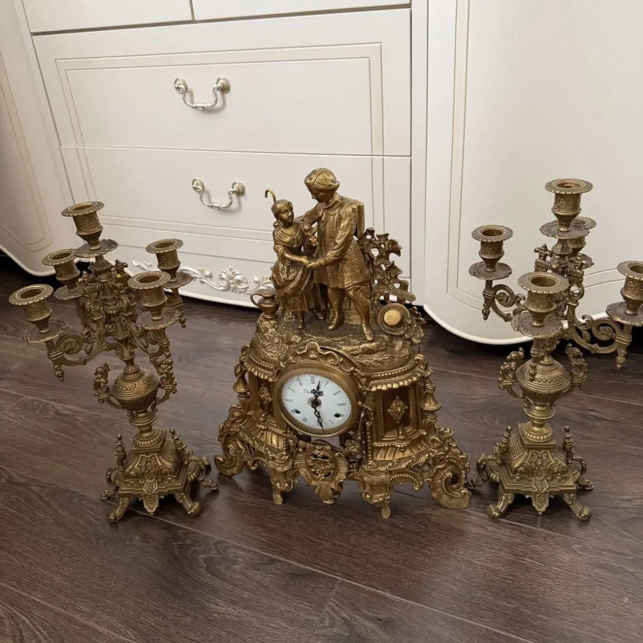 Камінний набір годинник з канделябрами вінтаж з Європи 9