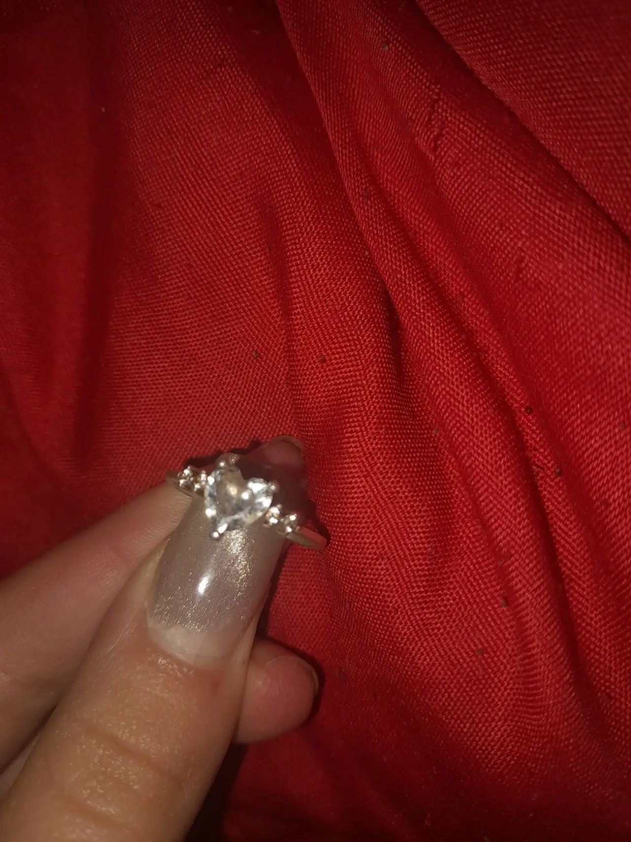 Продам прикраси