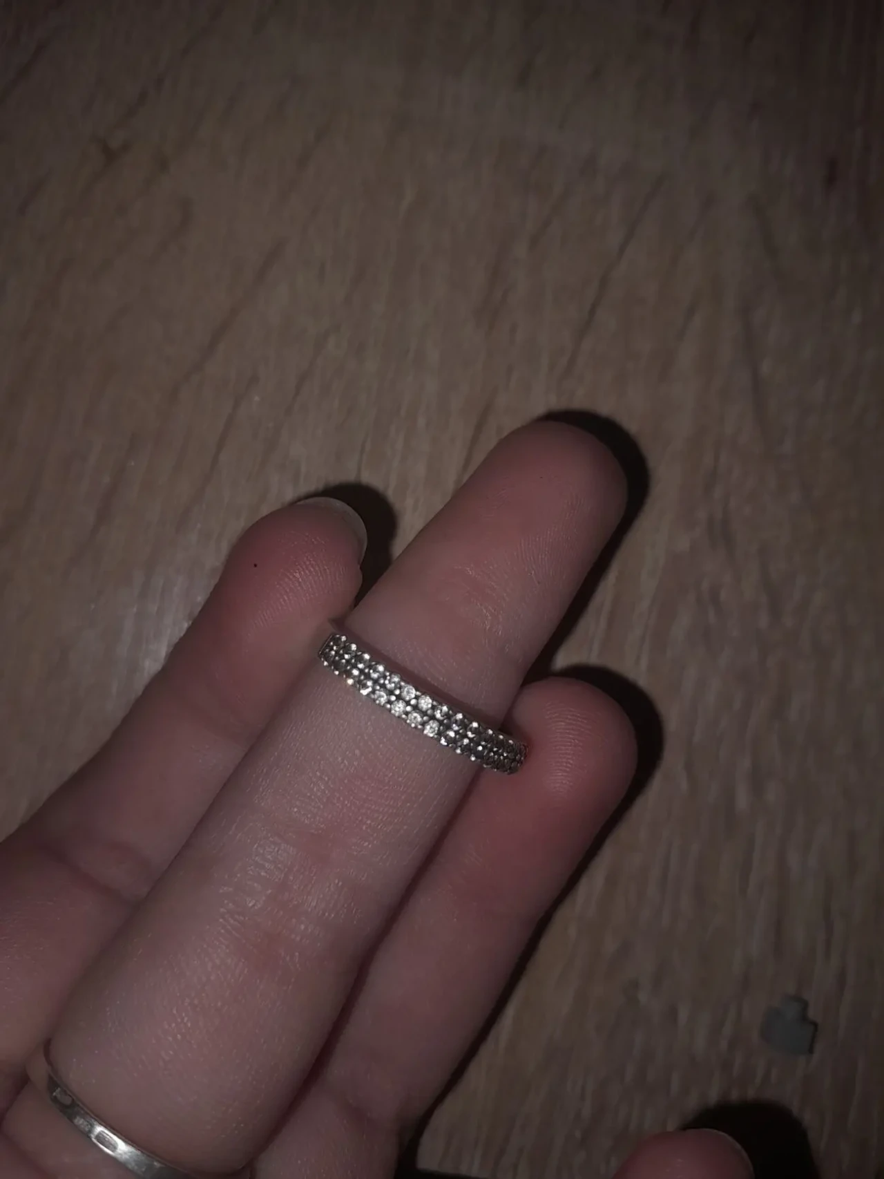 Продам прикраси 3