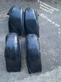 Підкрильники Москвич 412,2140