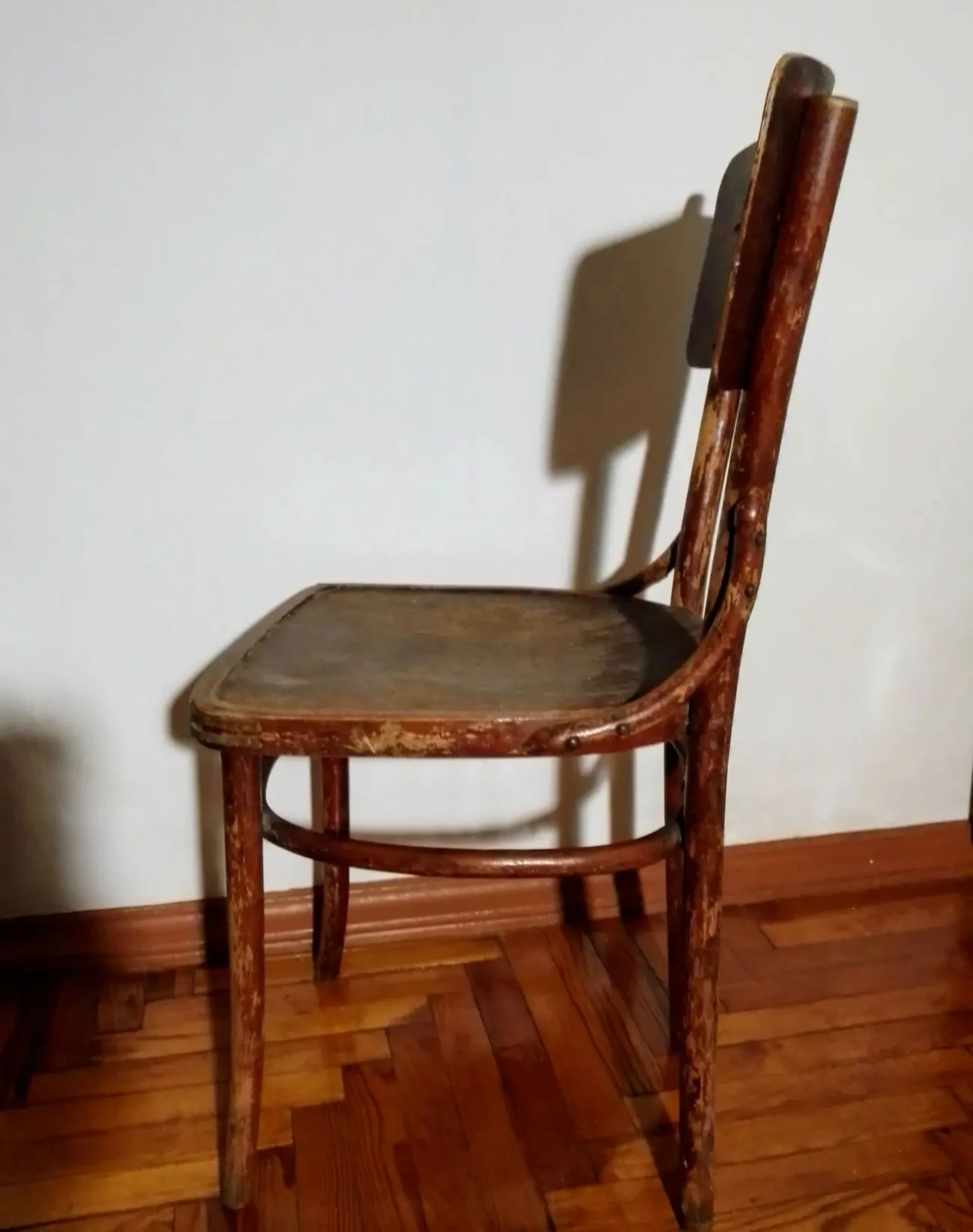 Стул деревянный легкий, ретро, можно ребенку, и под реставрацию 5
