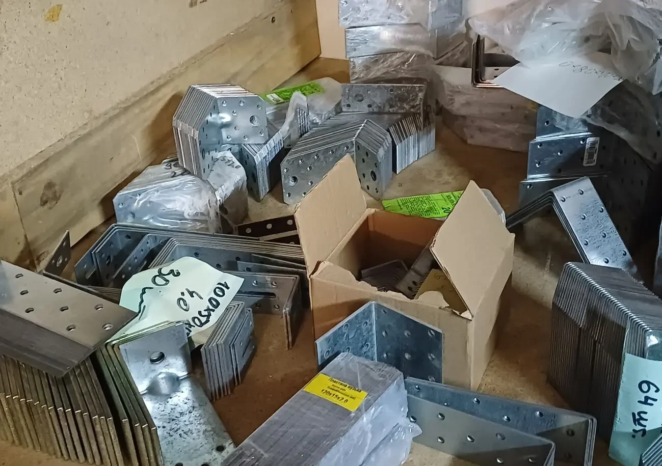 Пластина 180х16х2 мм для террасной доски 4