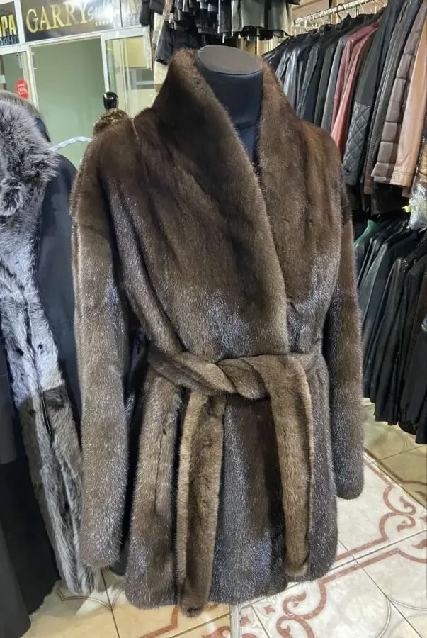 Норкова шуба горіх,пояс хутро