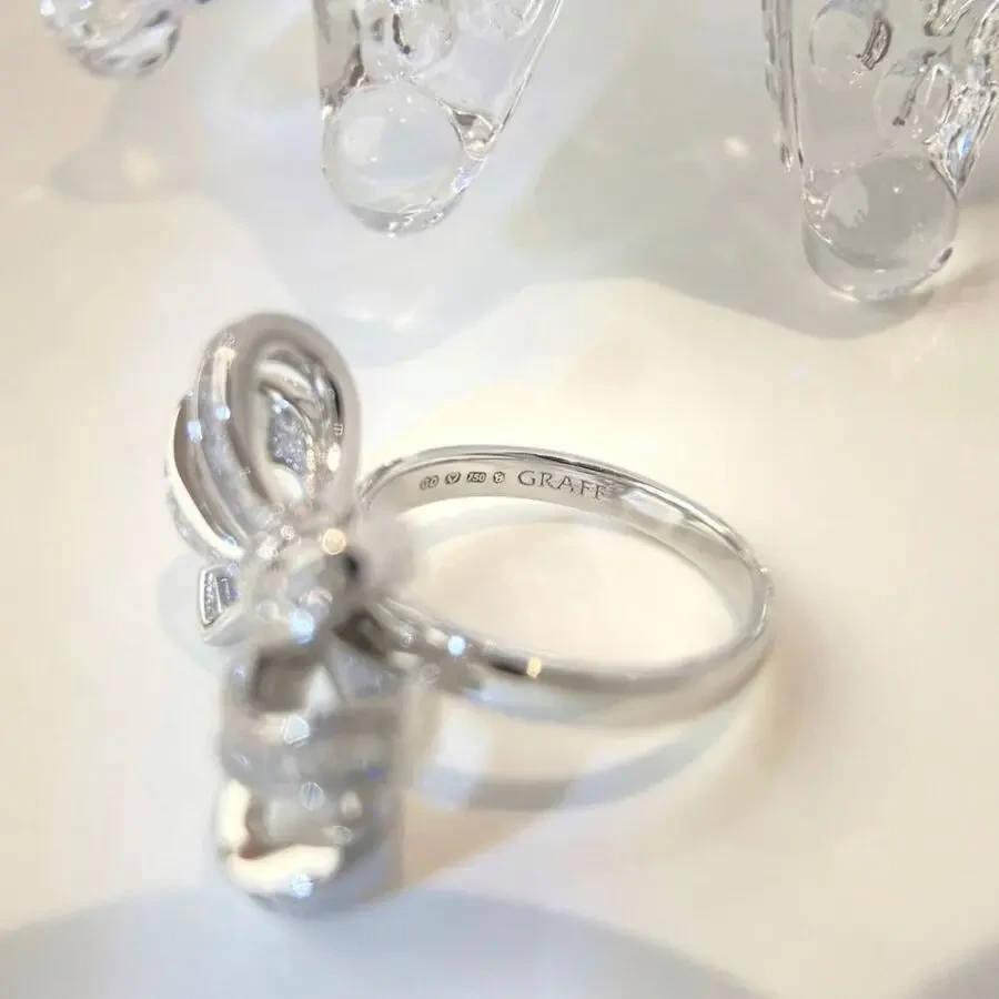 Каблучка Graff 4