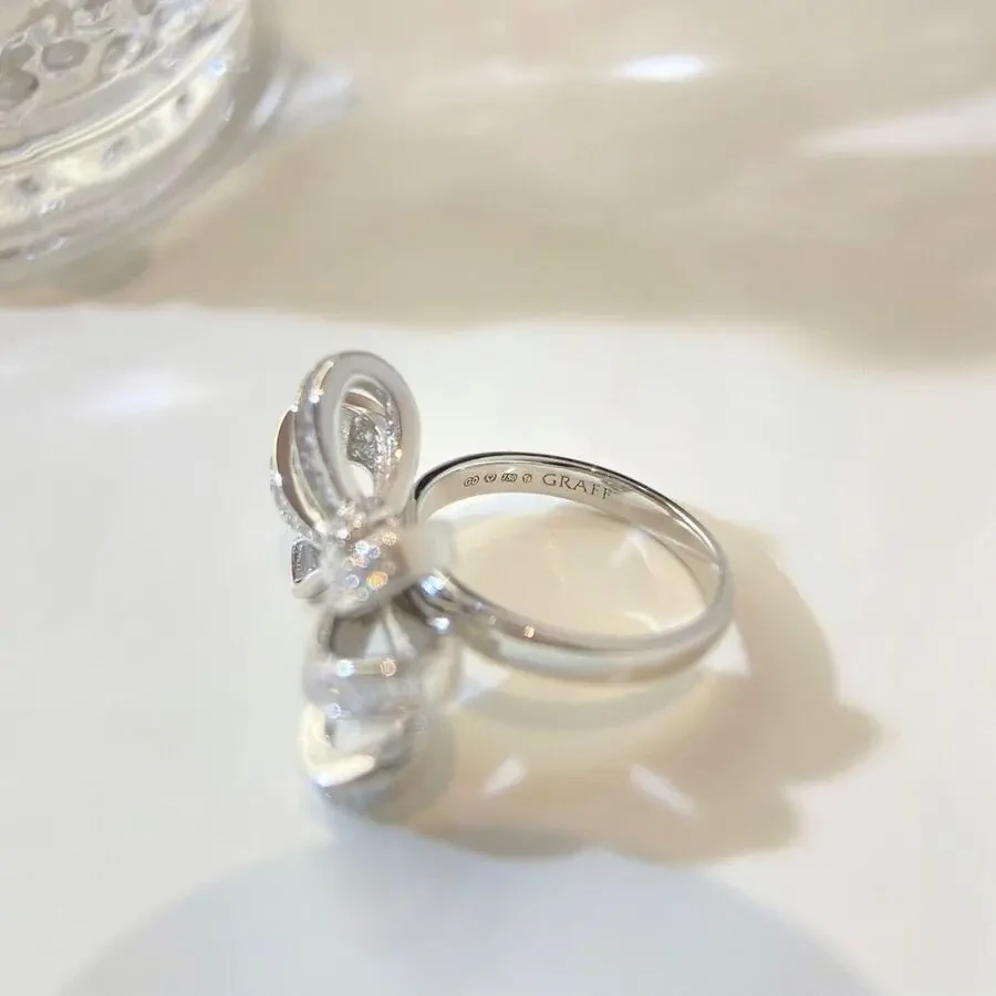 Каблучка Graff 6