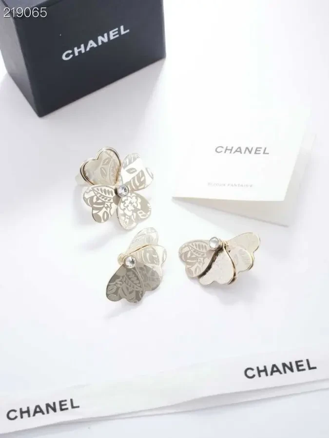 Сережки Chanell 5