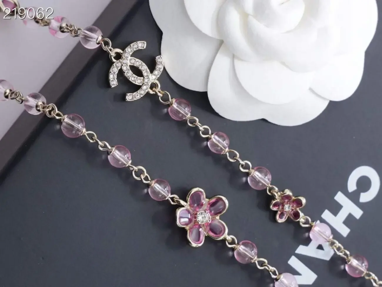 Сережки Chanell 7