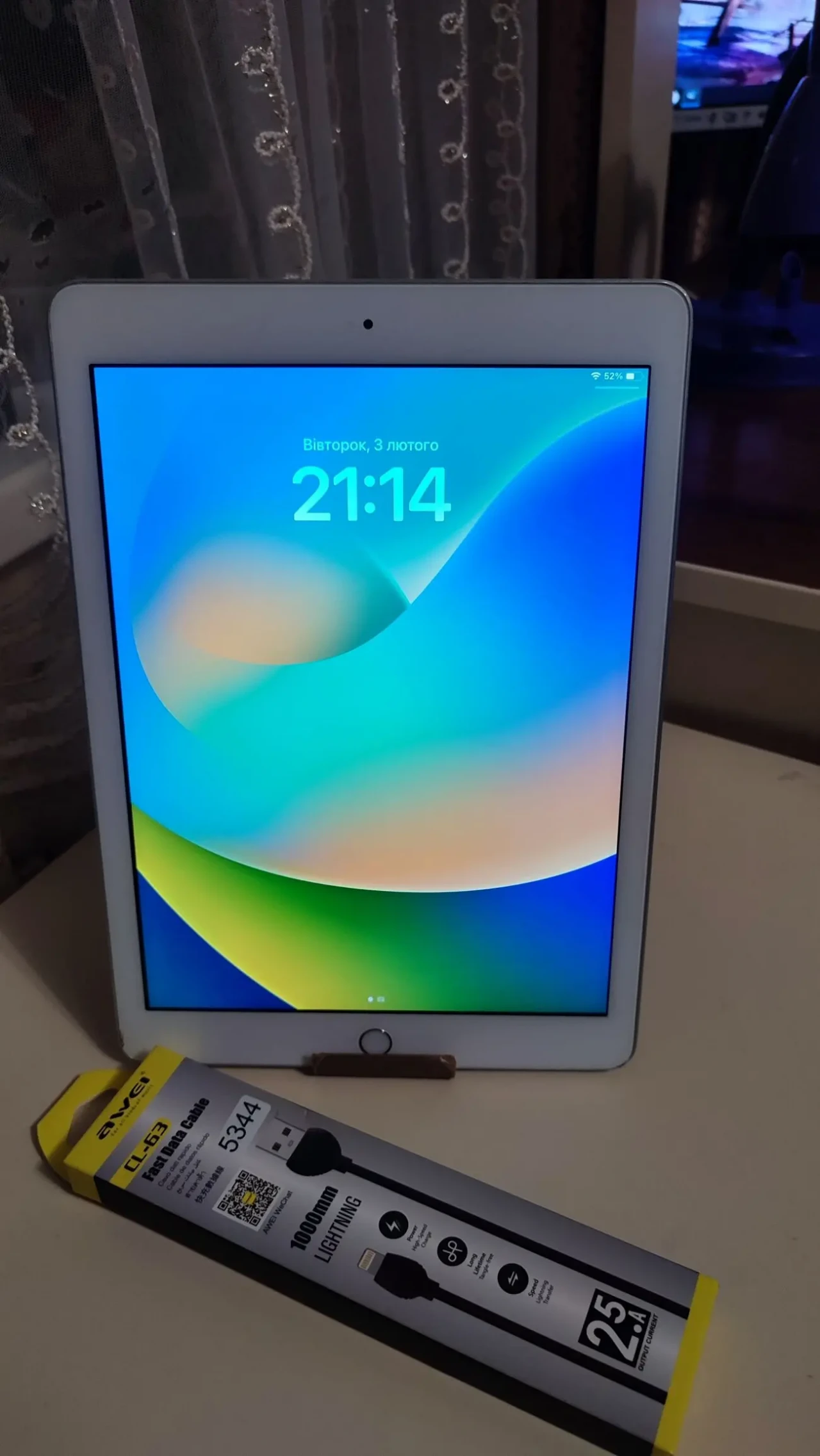 Продам Apple iPad 5 Wi-Fi 2/32Gb,стан гарний. 8