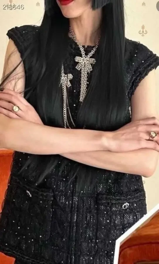 Кольє Chanell 8