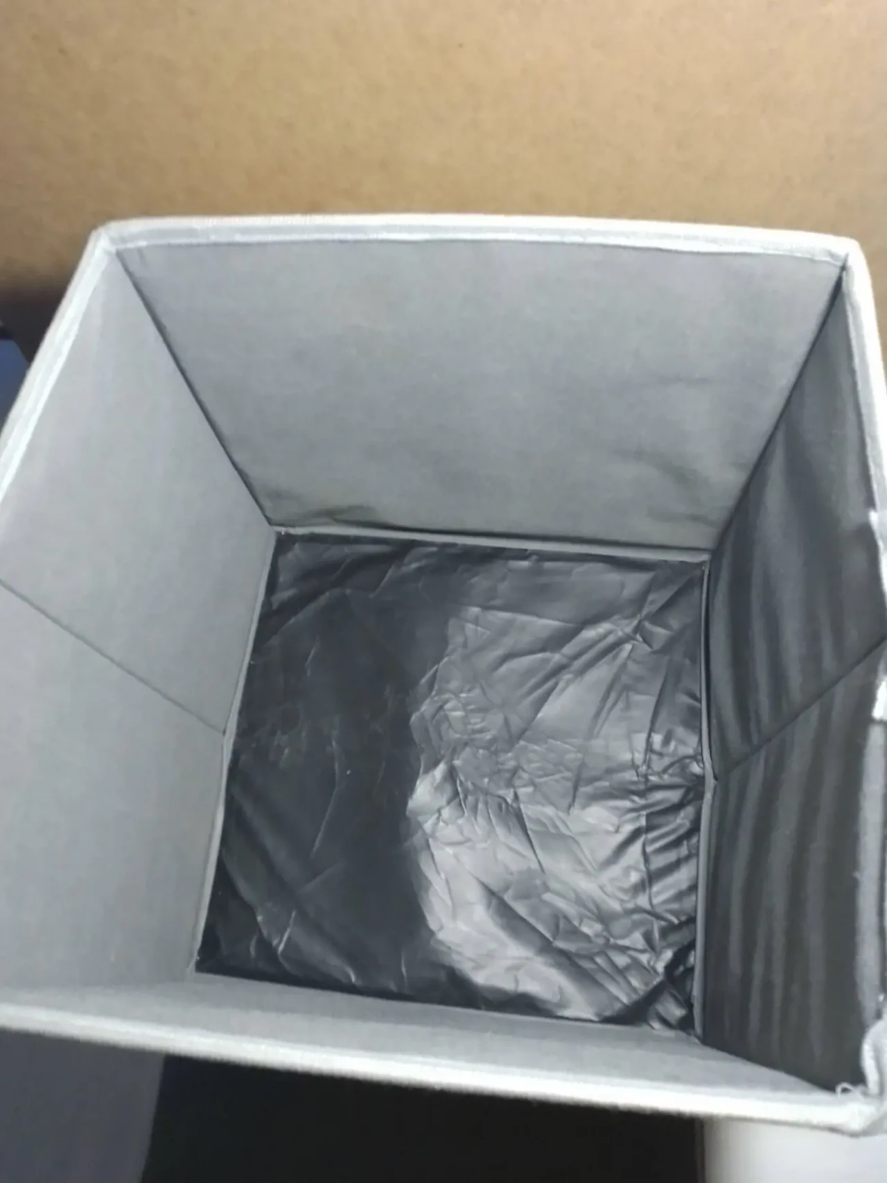 Короб для хранения вещей 35 см складной, белая пленка, серый текстиль 2