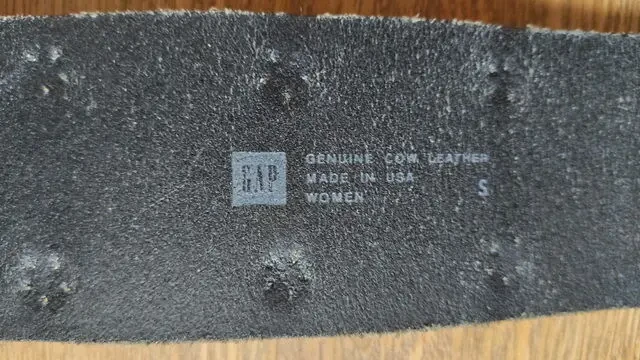 Продам ремень GAP кожаный новый 4