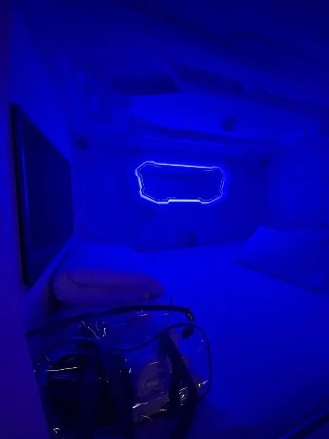 Капсульний готель у центрі Києва 3