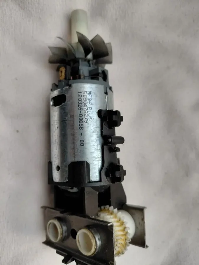 Продам міксер Бош б/у на запчастини 4