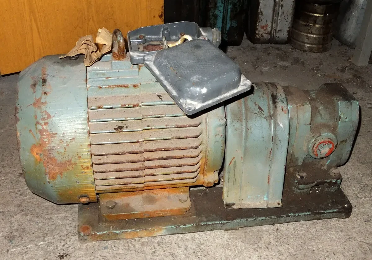 Продам шестеренный насосный агрегат БГ 11-25 5