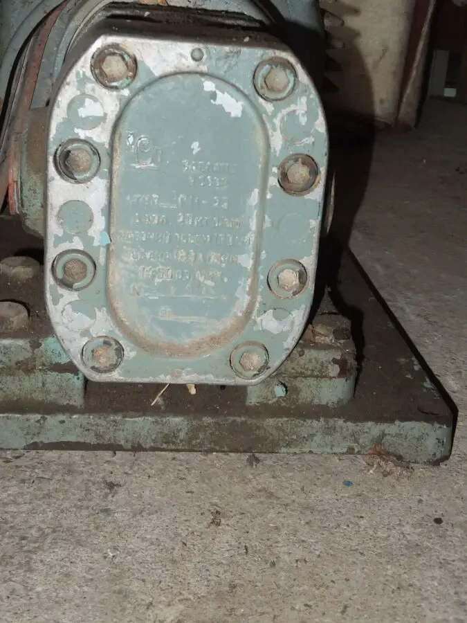 Продам шестеренный насосный агрегат БГ 11-25 7