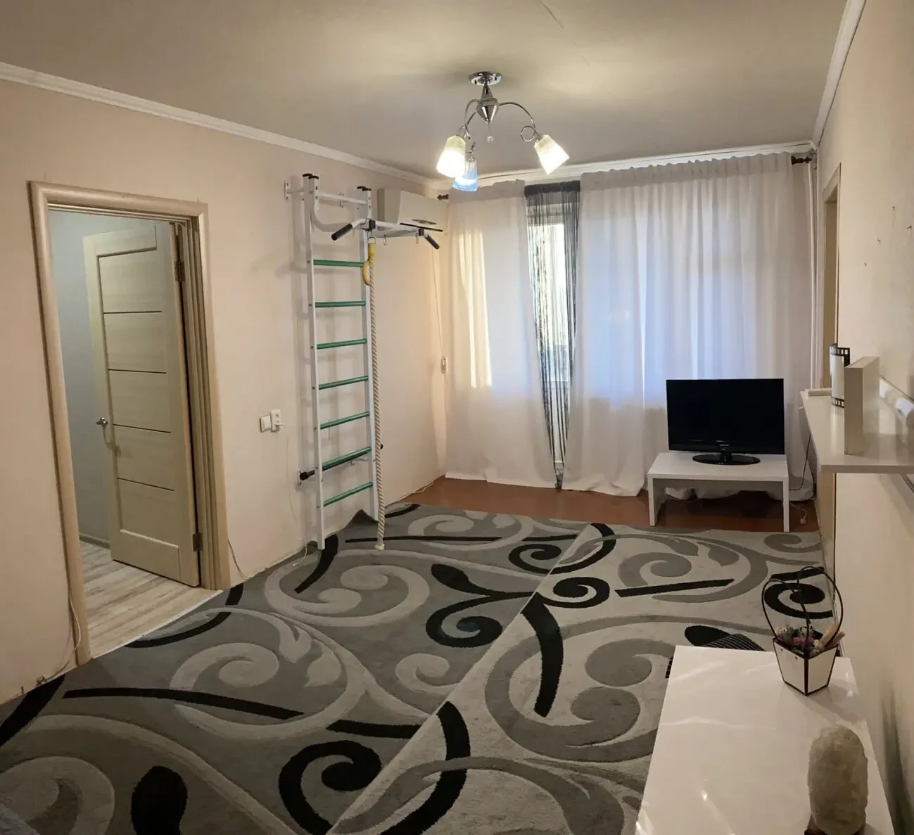 Продам затишну квартиру 6