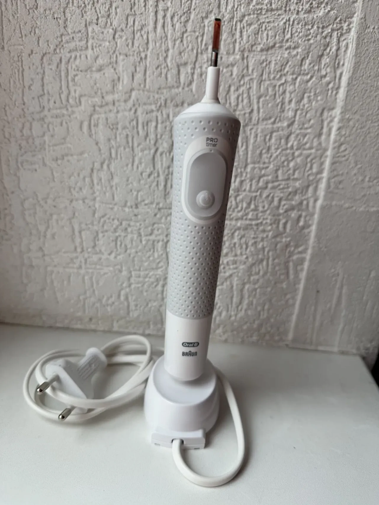 Електрична зубна щітка 2