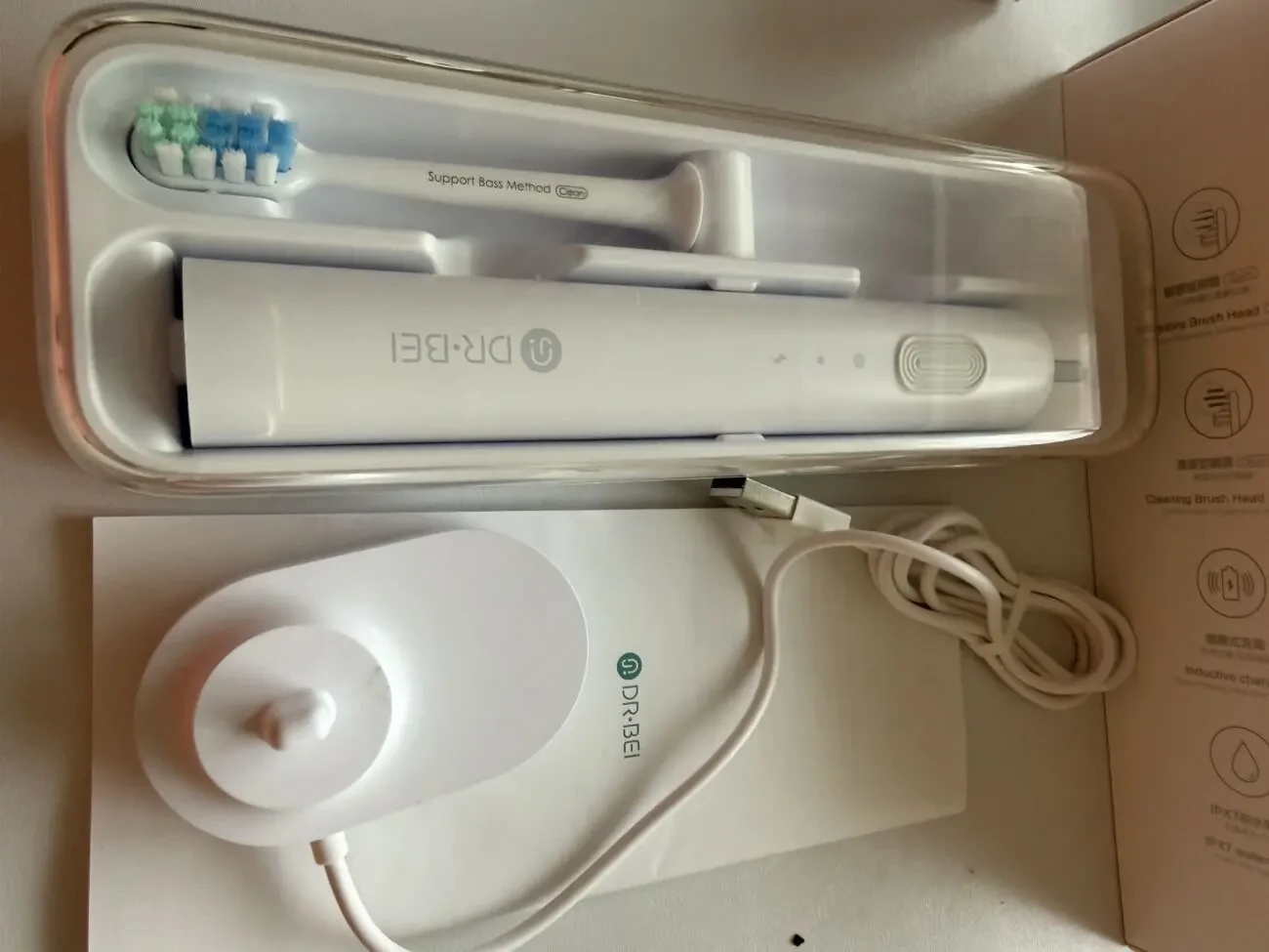 Електронна зубна щітка